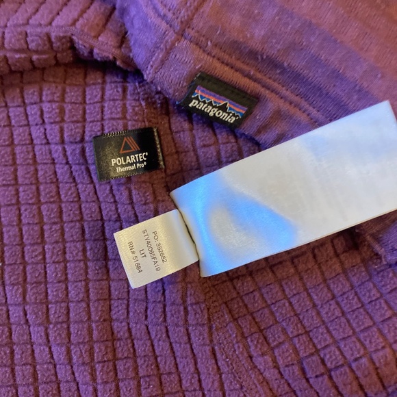 W's Patagonia R1 Grid Fleece Pullover - Picture 5 of 5